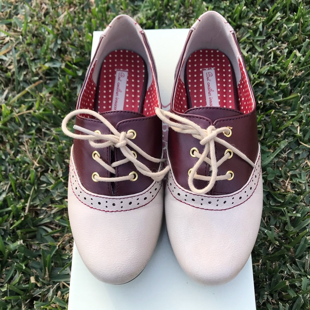 Wine and Cream Oxford Flats